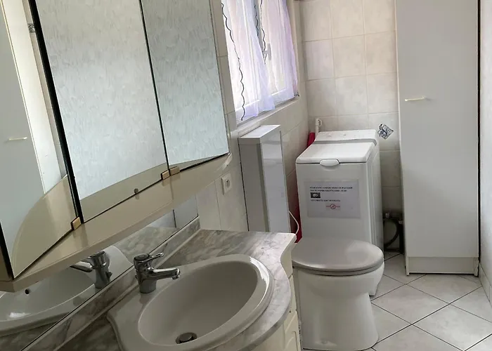 Chaleureux Avec Terrasse Pres De Nancy, Parking Prive, A Proximite De Festivals Et Nature - Fr-1-584-9